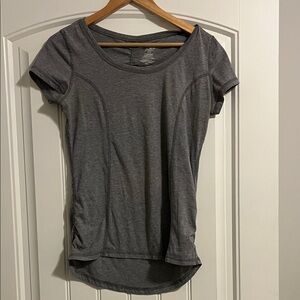 Athletic Works Gray Short Sleeve Tee
